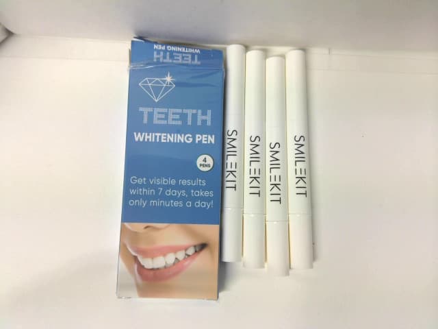 Smilekit teeth whitening pen