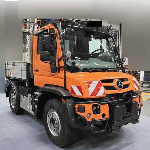 Mercedes-Benz lorry