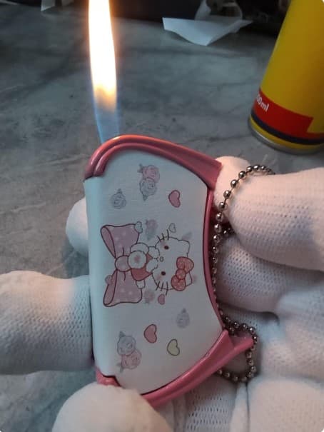 Novelty lighter