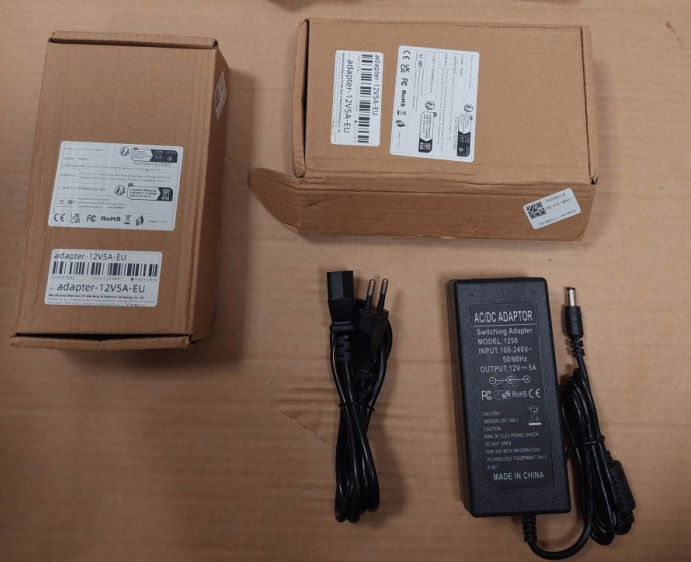 Power adaptor