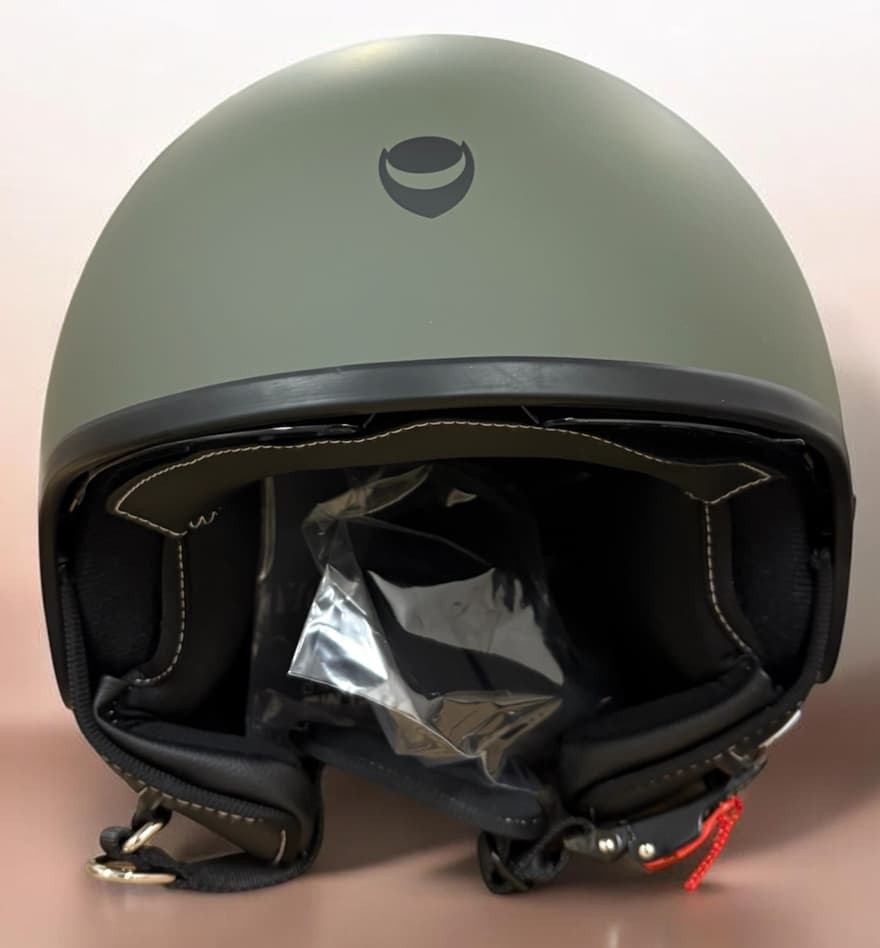Helmo Milano motorcycle helmet