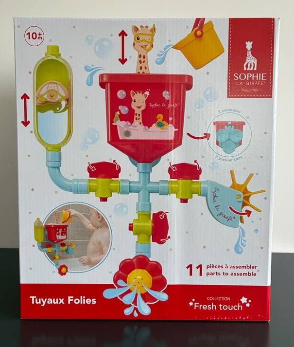 Sophie la girafe bath toy set