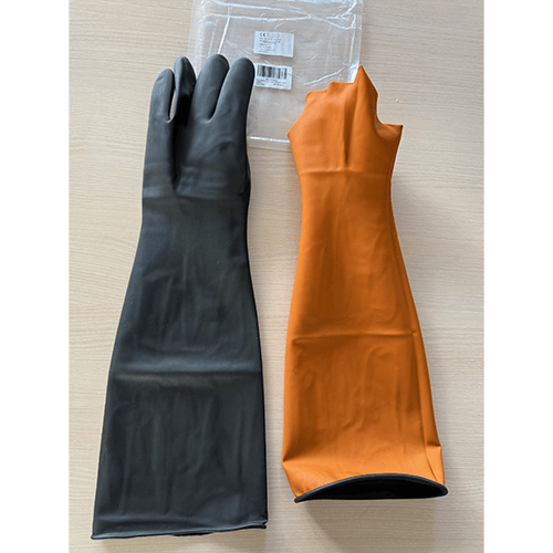 Protective gloves