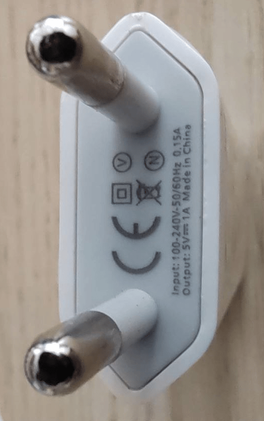 DAM USB charger