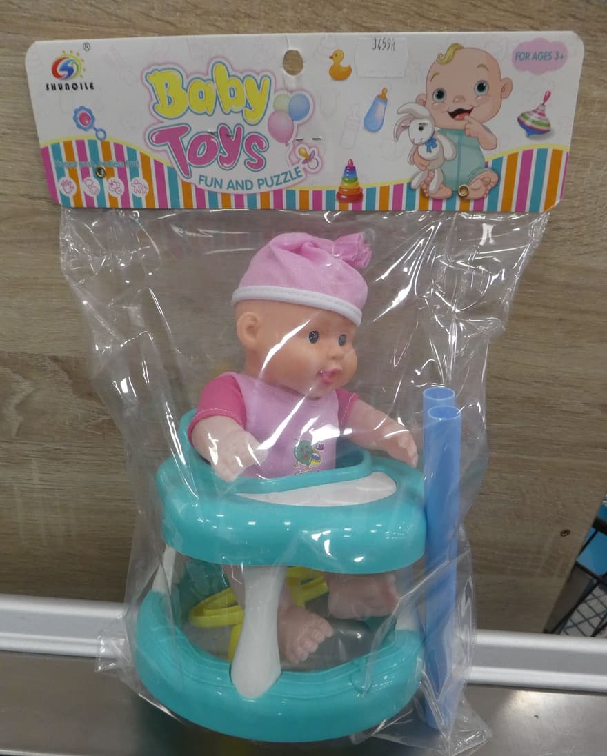 Shunqile plastic doll set