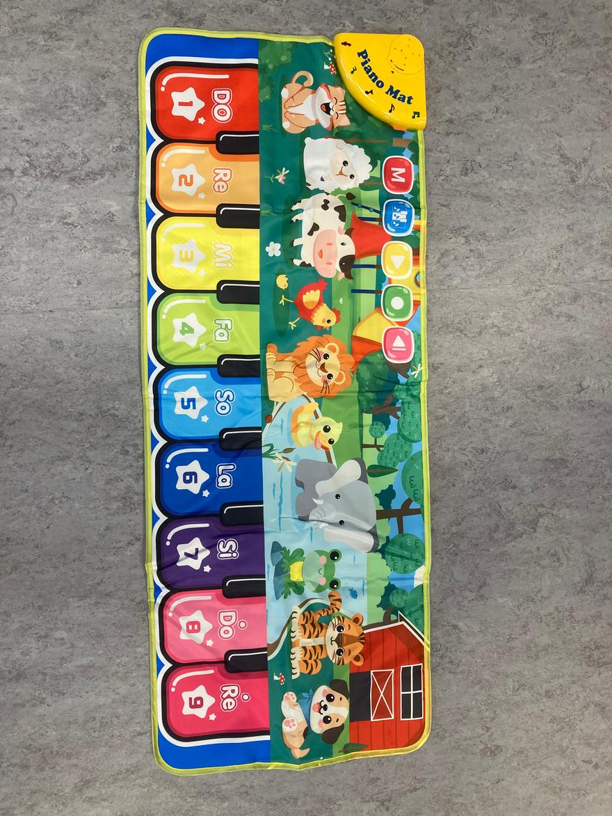 Piano mat toy